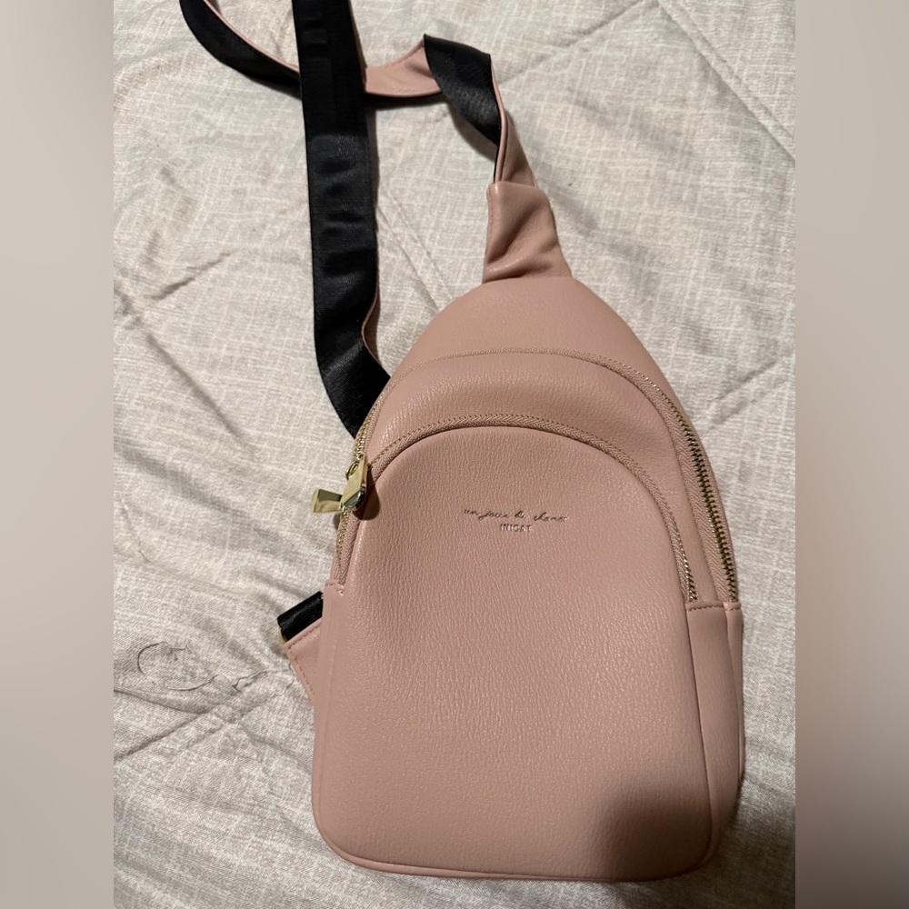 Women’s Blush Pink Crossbody Sling Bag with Gold Zipper